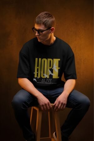 HOPE ALIVE Oversized Graphic Tee