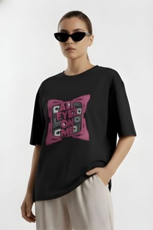 All Eyez On Me Oversized Graphic Tee
